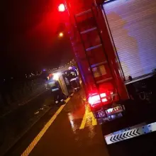 Zobacz zdjęcie: Akcja straży pożarnej na rozwidleniu A4 i A18