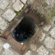 Zobacz zdjęcie: Niebezpiecznie na moście