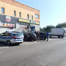 Zobacz zdjęcie: Zderzenie dwóch pojazdów przy ulicy Łasickiej w Bolesławcu