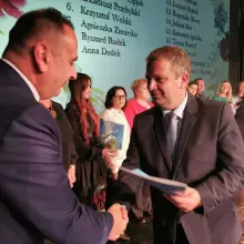 Переглянути фотографію: Староста привітав із нагоди Дня національної освіти