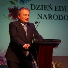 Переглянути фотографію: Староста привітав із нагоди Дня національної освіти