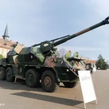 Zobacz zdjęcie: Pokaz sprzętu wojskowego w bolesławieckich koszarach