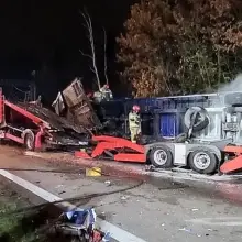 Zobacz zdjęcie: Karambol z udziałem pięciu samochodów na A4