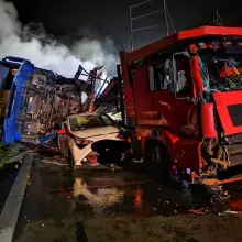 Zobacz zdjęcie: Karambol z udziałem pięciu samochodów na A4