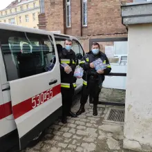 Zobacz zdjęcie: Woda dla pacjentów w oddziałach covidowych w Bolesławcu