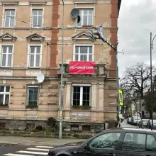 Zobacz zdjęcie: Osiem gwiazdek i PIS = drożyzna w Bolesławcu