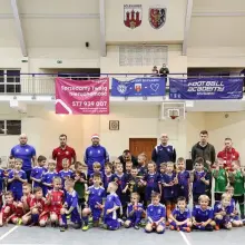 Zobacz zdjęcie: Mikołajkowy Cykl Turniejów Halowych o Puchar Starosty Bolesławieckiego Tomasza Gabrysiaka