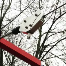 Zobacz zdjęcie: Tyrolka na placu zabaw przy ulicy Łukasiewicza