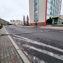 Zobacz zdjęcie: Latarnia runęła na Asnyka