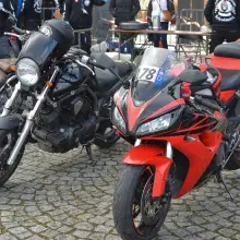 Zobacz zdjęcie: Rajdowa WOŚP i kapitalne motocykle przy Piłsudskiego w Bolesławcu