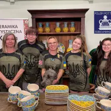 Zobacz zdjęcie: Ekipa Surroundings Polish Pottery wspiera pomoc dla Ukrainy