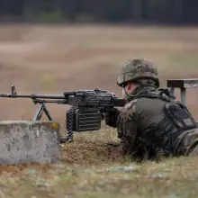 Zobacz zdjęcie: Defender-22