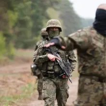 Zobacz zdjęcie: Defender-22