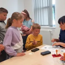 Zobacz zdjęcie: Wizyta dzieci w Komendzie Powiatowej Policji w Bolesławcu