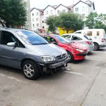 Zobacz zdjęcie: Ciężarówka stoczyła się i uszkodziła 4 inne samochody