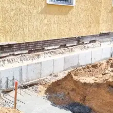 Zobacz zdjęcie: Prace przy rozbudowie remizy OSP Trzebień