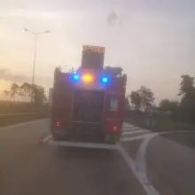 Zobacz zdjęcie: Działania straży pożarnej na A4
