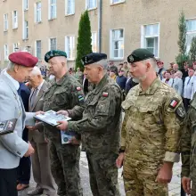 Zobacz zdjęcie: Komandosi uhonorowani