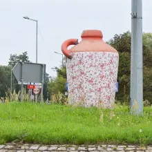 Zobacz zdjęcie: Dzban na rondzie