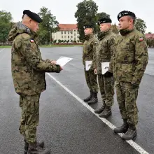 Zobacz zdjęcie: Zbiórka w 23 Śląskim Pułku Artylerii w Bolesławcu