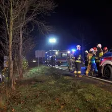 Zobacz zdjęcie: Opel wypadł z drogi