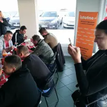 Zobacz zdjęcie: Mistrzostwa w jedzeniu pierogów w Bistro Wilcze Smaki