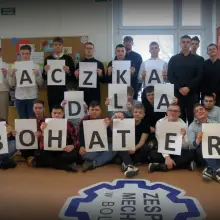 Zobacz zdjęcie: „Mechanik” przygotował paczki dla kombatantów