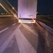 Zobacz zdjęcie: Narkotyki i ciężarówka