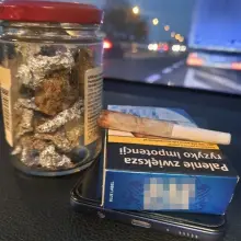 Zobacz zdjęcie: Narkotyki i ciężarówka