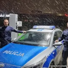 Zobacz zdjęcie: Policjanci i akcja służb