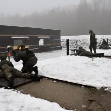Zobacz zdjęcie: Strzelanie z karabinka szturmowego Beryl