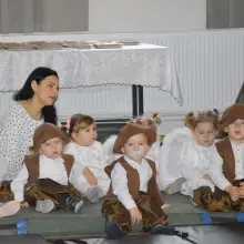Zobacz zdjęcie: Jasełka na dzień babci i dziadka w Gminnym Przedszkolu w Gromadce