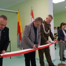 Zobacz zdjęcie: Otwarcie strzelnicy pneumatycznej w II Liceum Ogólnokształcącym w Bolesławcu