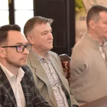 Zobacz zdjęcie: Podpisanie umowy w Sali Rajców bolesławieckiego ratusza