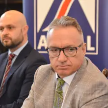 Zobacz zdjęcie: Podpisanie umowy w Sali Rajców bolesławieckiego ratusza