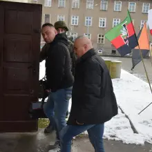 Zobacz zdjęcie: Rezerwiści rozpoczęli szkolenie w bolesławieckim pułku