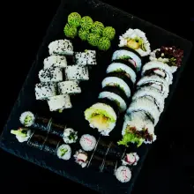 Zobacz zdjęcie: Sushi w Winestone Bolesławiec