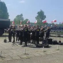 Zobacz zdjęcie: Bolesławieccy artylerzyści wzięli udział w rekonstrukcji historycznej bitwy