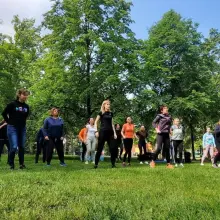 Zobacz zdjęcie: Kobiety ćwiczyły samoobronę w bolesławieckim parku