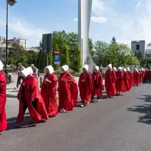 Zobacz zdjęcie: Marsz "podręcznych" Z Ogólnopolskiego Strajku Kobiet