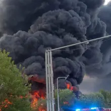 Zobacz zdjęcie: Wielki pożar składowiska opon. Z żywiołem walczy 25 zastępów straży pożarnej