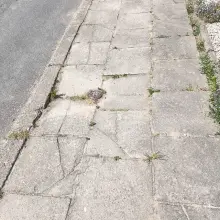 Zobacz zdjęcie: Chodnik przy ul. Mickiewicza w Nowogrodźcu