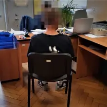 Zobacz zdjęcie: Podejrzany i maczeta