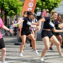 Zobacz zdjęcie: Występ zespołu Zumba Team Joanna & Magdalena na promocji Glina Show i Gliniady