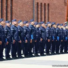 Zobacz zdjęcie: Nowi policjanci złożyli ślubowanie we Wrocławiu