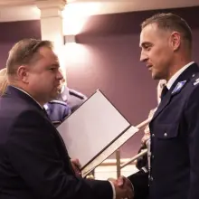 Zobacz zdjęcie: Święto bolesławieckiej policji. Odznaczenia, awanse i nagrody