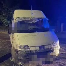Zobacz zdjęcie: Bus