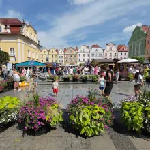 Zobacz zdjęcie: Tłumy na targach ceramiki w sobotnie południe