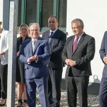 Zobacz zdjęcie: Rozpoczęcie roku szkolnego w świeżo wyremontowanej „Budowlance” w Bolesławcu