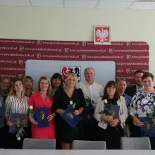 Zobacz zdjęcie: Nauczyciele z powiatowych szkół z awansami